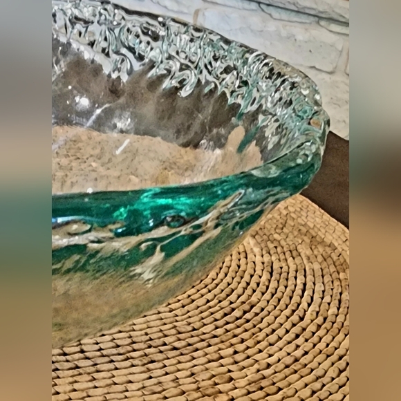 Aqua Green Recycled Glass Bowl - Picture 4 of 8